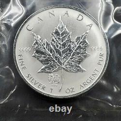 2006 Canada 1 Oz DOG PRIVY Silver Maple Leave. 9999 Argent Choice / Gem BU UNC