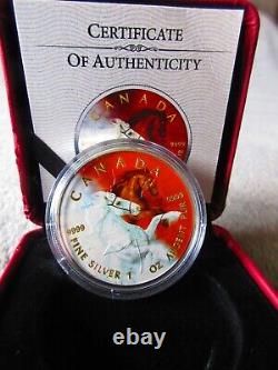 2022 RED WHITE HORSES Colorized Maple 1oz Silver Coin $5 Canada