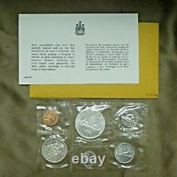 1962-1987 Canada Mint Sets Lot De 26 Ensembles De 25 Ans Ensembles Monnaie Royale Canadienne