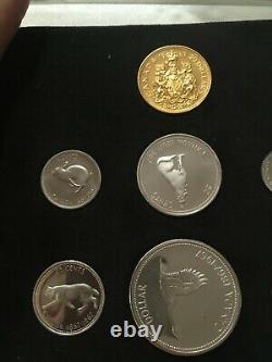 1967 Pièce Du Centenaire Du Canada Avec Une Pièce D'or De 20 Dollars