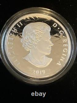 25 $ 25 $ Canada Silver Wolf Multifaceted Coin With Certificate And Mint Box