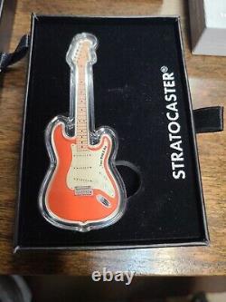 Ensemble complet de 3 pièces de 2 dollars des Îles Salomon Fender Stratocaster 2022