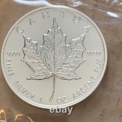 Feuille d'érable argentée du Canada de 1997 à 5 $. 9999 Pure 1oz RCM SEAL REMARQUABLE PRIX DE VENTE