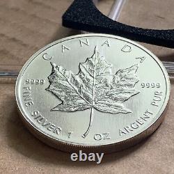 Feuille d'érable en argent du Canada de 1997, pureté 9999, 1 once, RCM uniquement 100K, étui inclus.