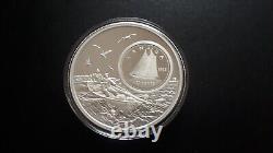 La grande image : pièce de 10 cents de la Monnaie royale canadienne en argent pur à 99,99 %, de 5 onces.