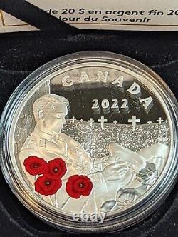 Pièce de 1 once en argent colorisée du Canada pour le Jour du Souvenir 2022. 9999 pureté (avec boîte et certificat d'authenticité)