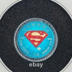 Superman couleur argent/opale, pièce d'emblème 3D colorisée, extrêmement rare. Pureté 9999, millésime 2016.